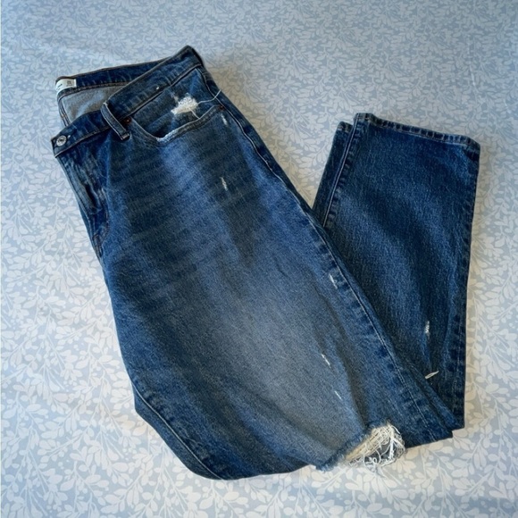 Abercrombie & Fitch Denim - NWOT Abercrombie & Fitch The Boyfriend Mid Rise Jeans  SIZE 32/14R